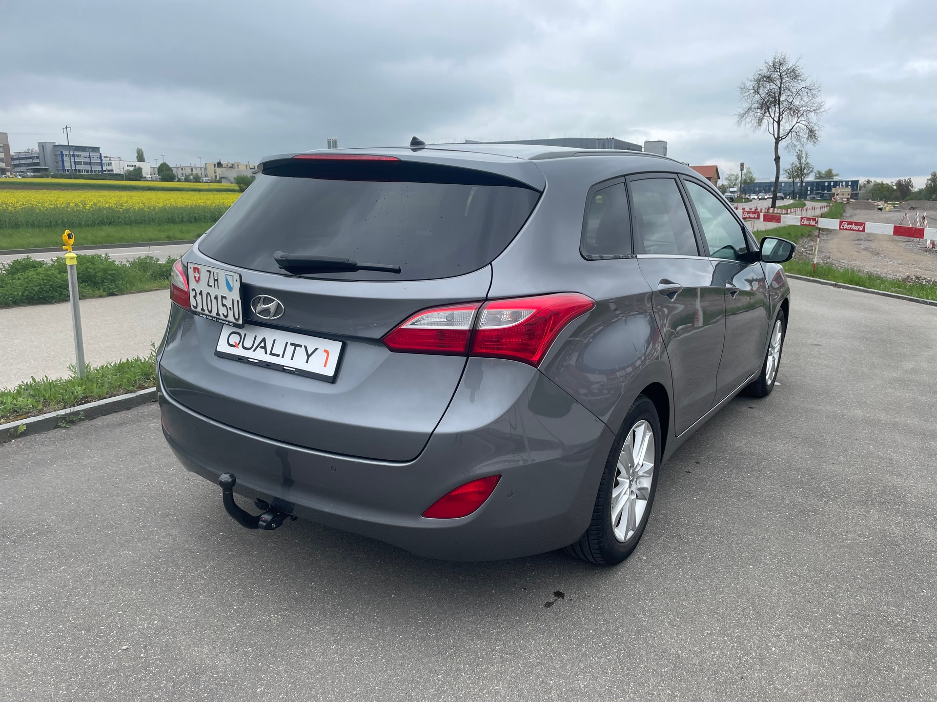 HYUNDAI i30 Wagon 1.6 GDI Style Automatic-image-3