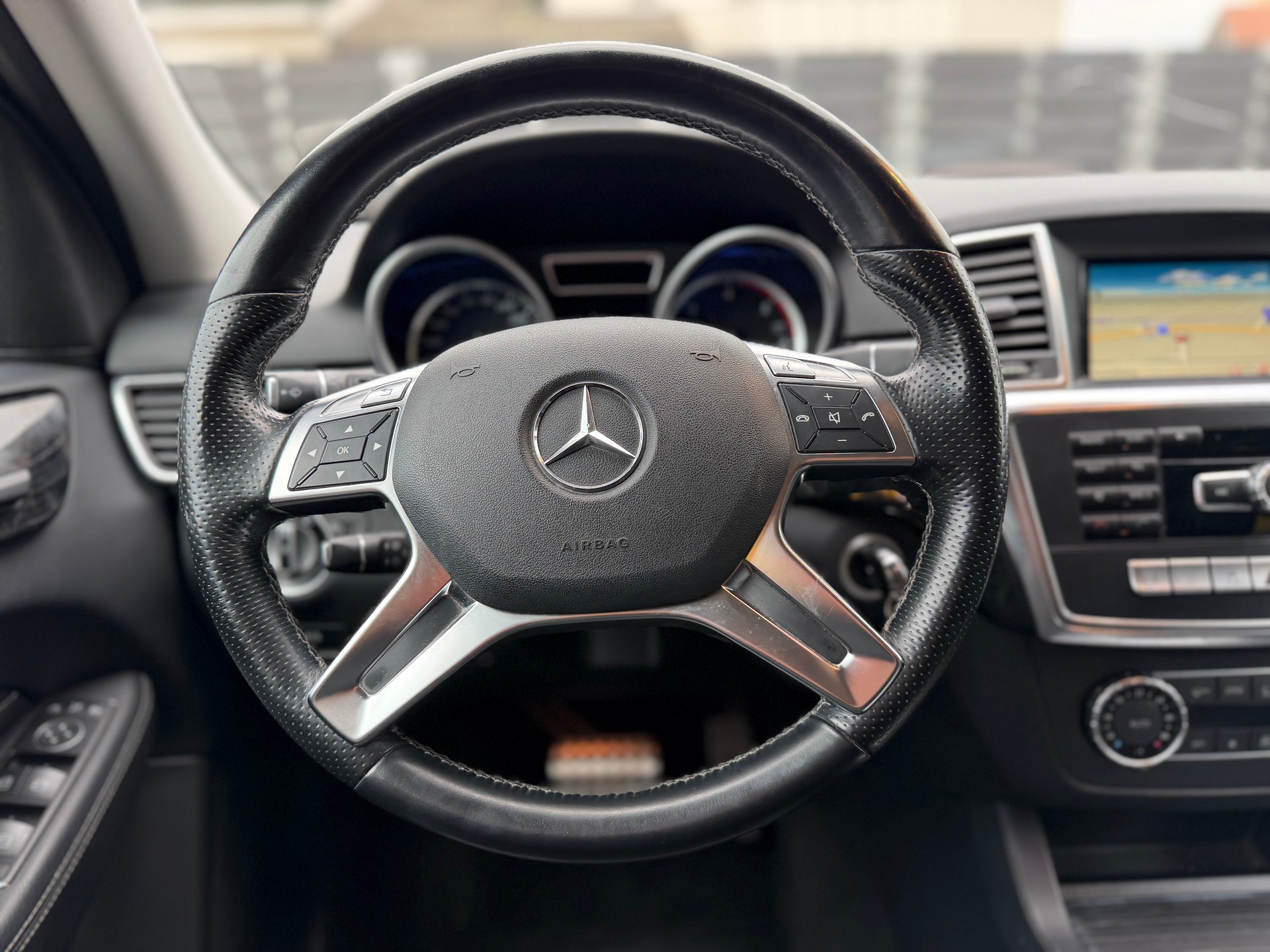 MERCEDES-BENZ ML 350 BlueTEC 4Matic 7G-Tronic-image-7