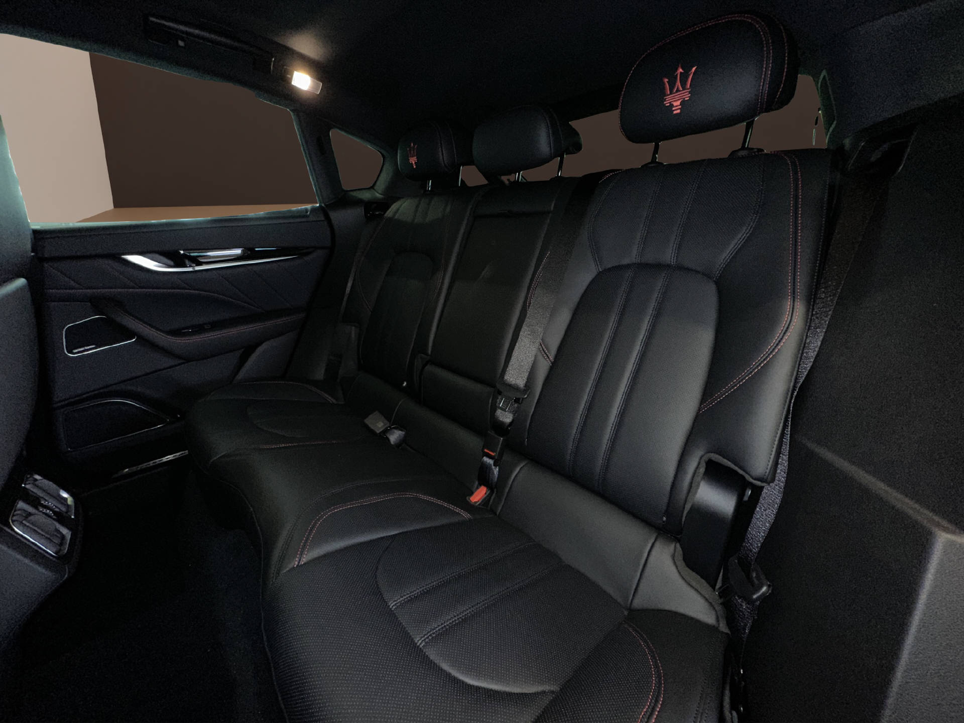 MASERATI Levante 3.0 V6 Modena Ultima-image-10