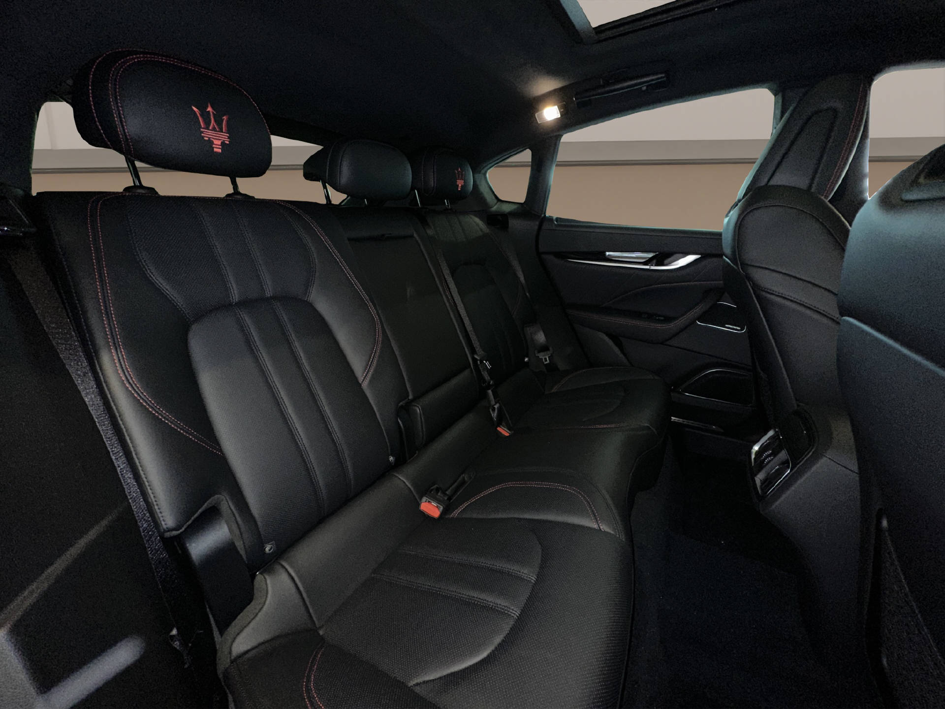 MASERATI Levante 3.0 V6 Modena Ultima-image-15