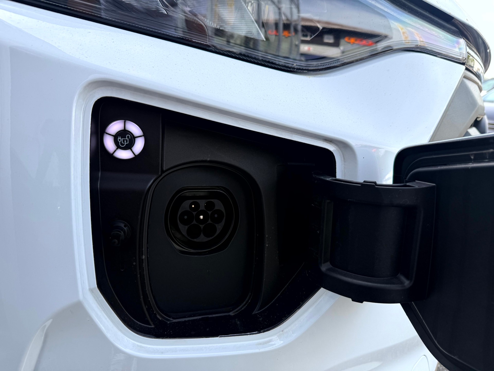 FORD Transit Custom Van PHEV 320 L1H1 Trend Automat-image-22