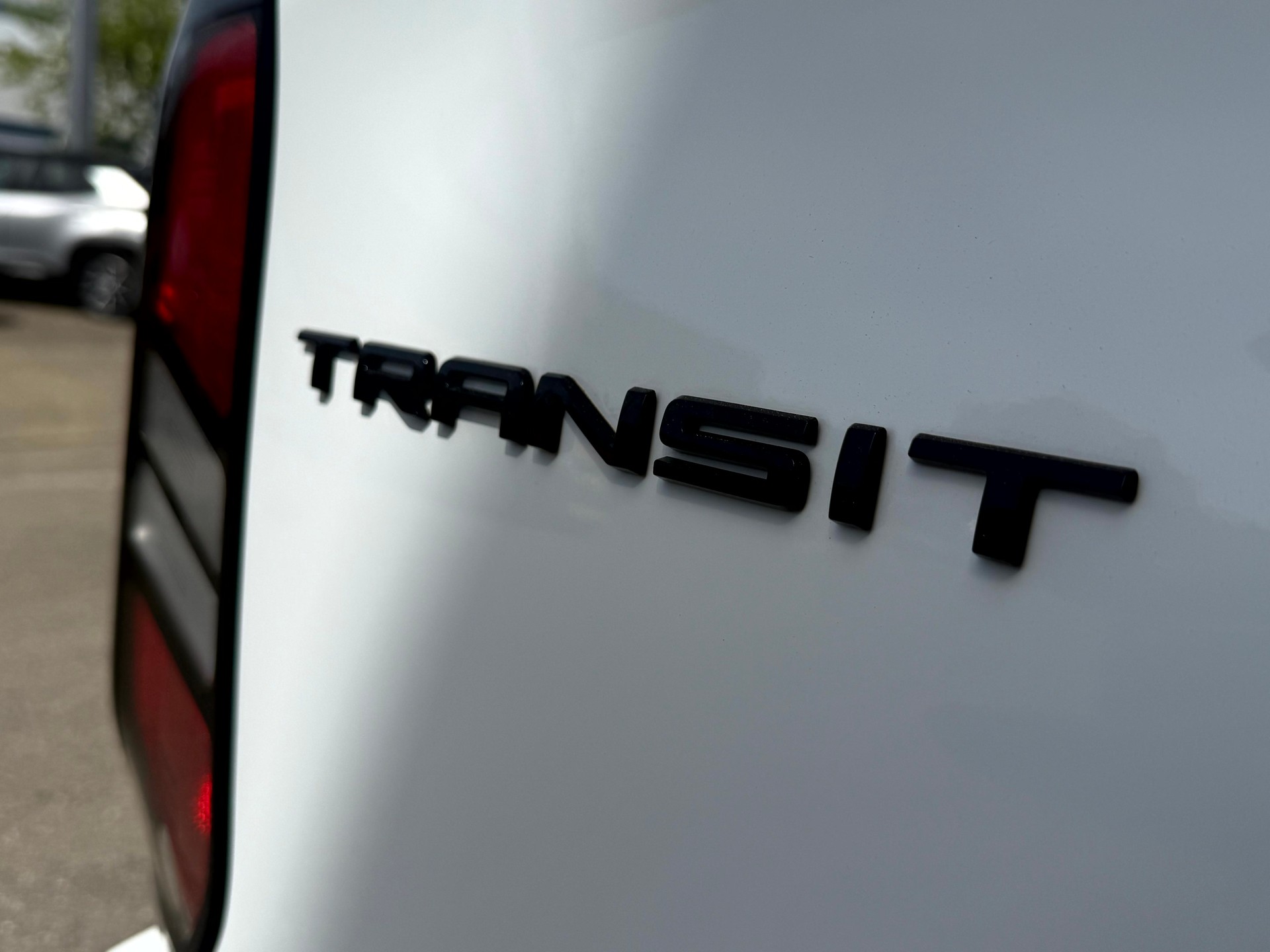 FORD Transit Custom Van PHEV 320 L1H1 Trend Automat-image-8