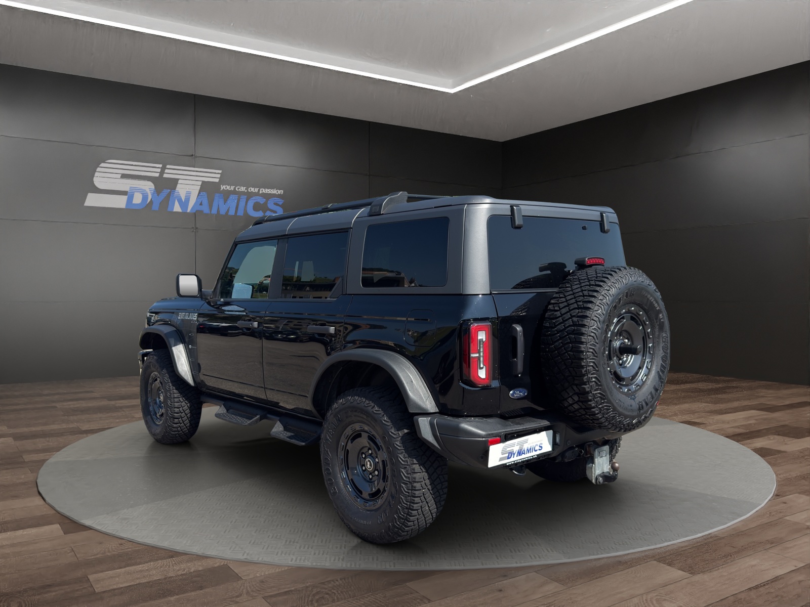 FORD Bronco-showroom-element-3