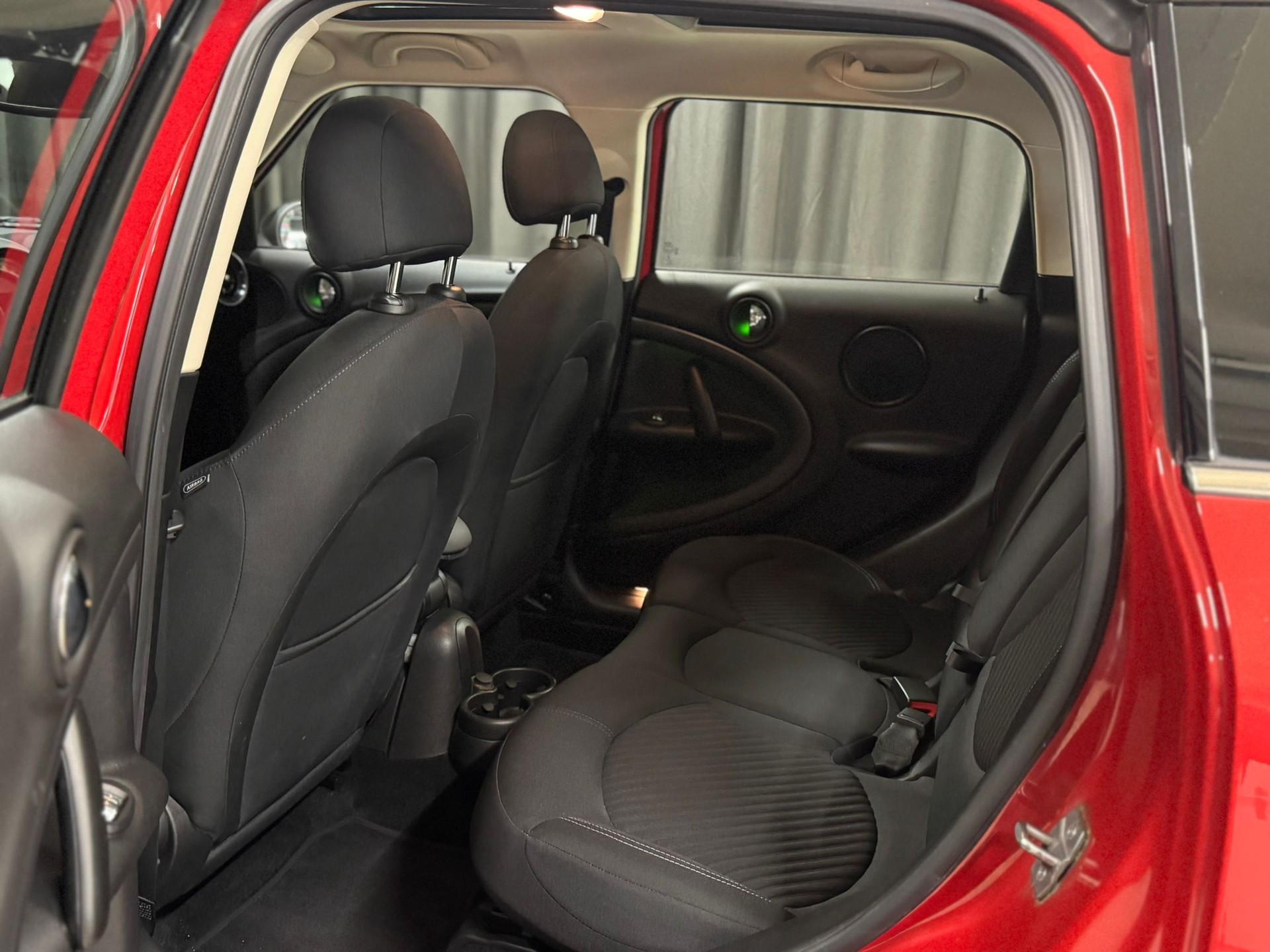 MINI Countryman Cooper S ALL4 Steptronic-image-9