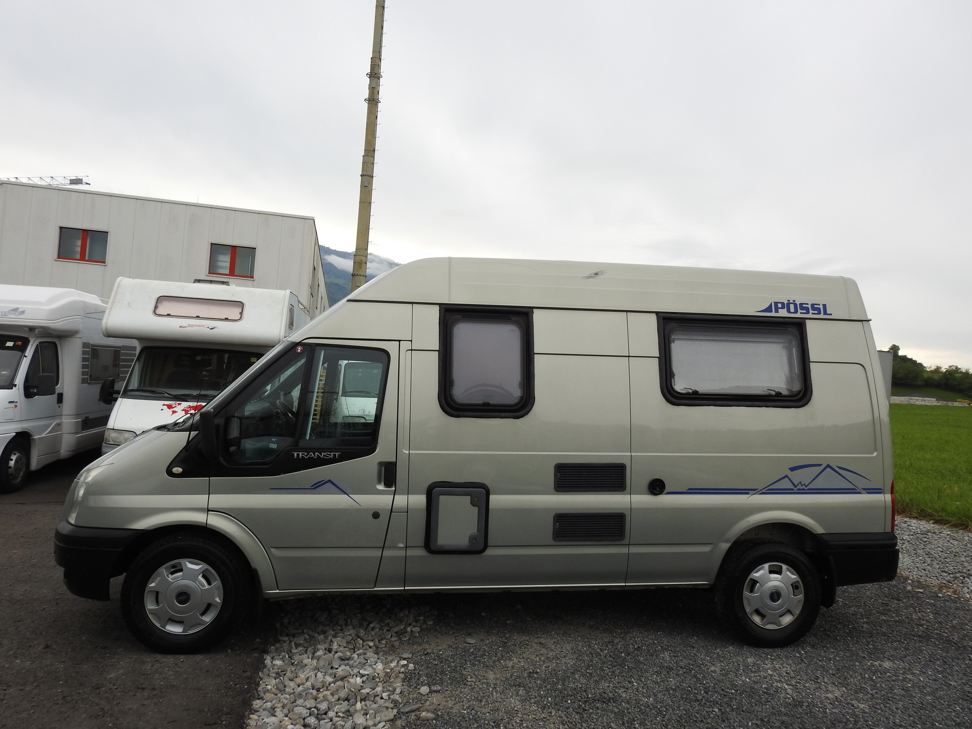 FORD Dethleffs Pössl For 2-showroom-element-2