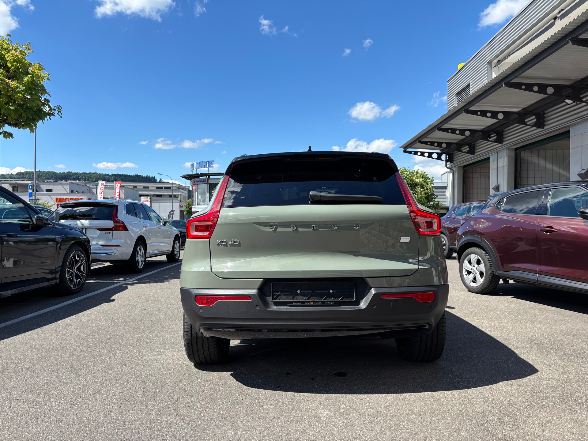 VOLVO XC40 P6 Pro FWD-image-4