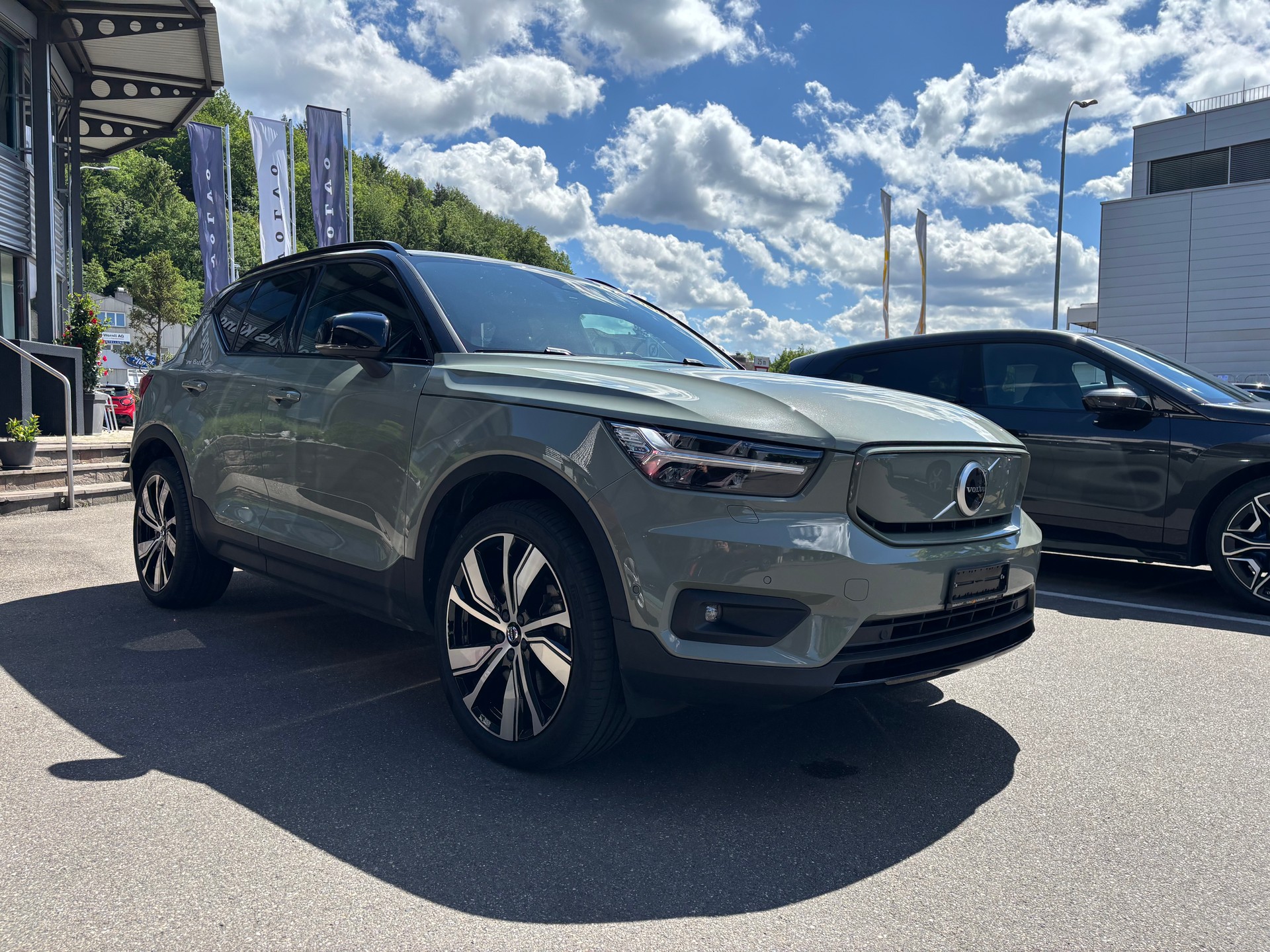 VOLVO XC40 P6 Pro FWD-image-7