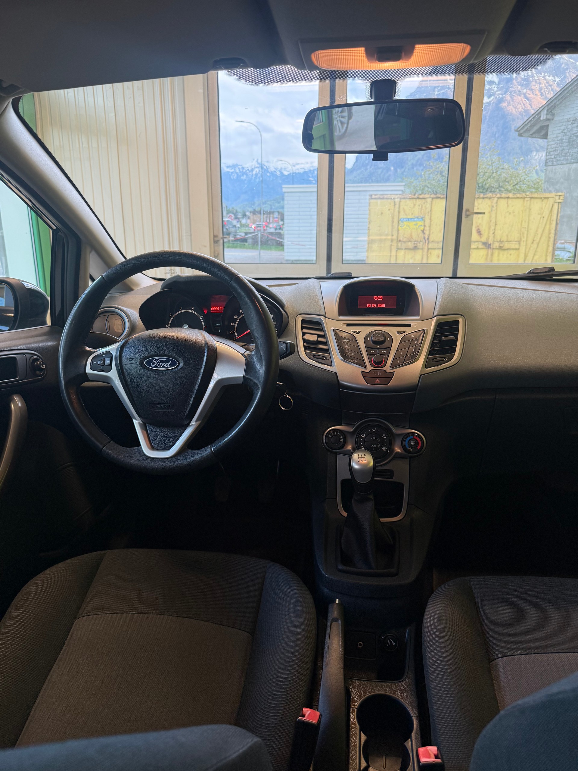 FORD Fiesta 1.4 16V Colourline-showroom-element-3