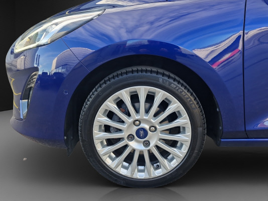 FORD Fiesta 1.1 SCTi Titanium-image-5