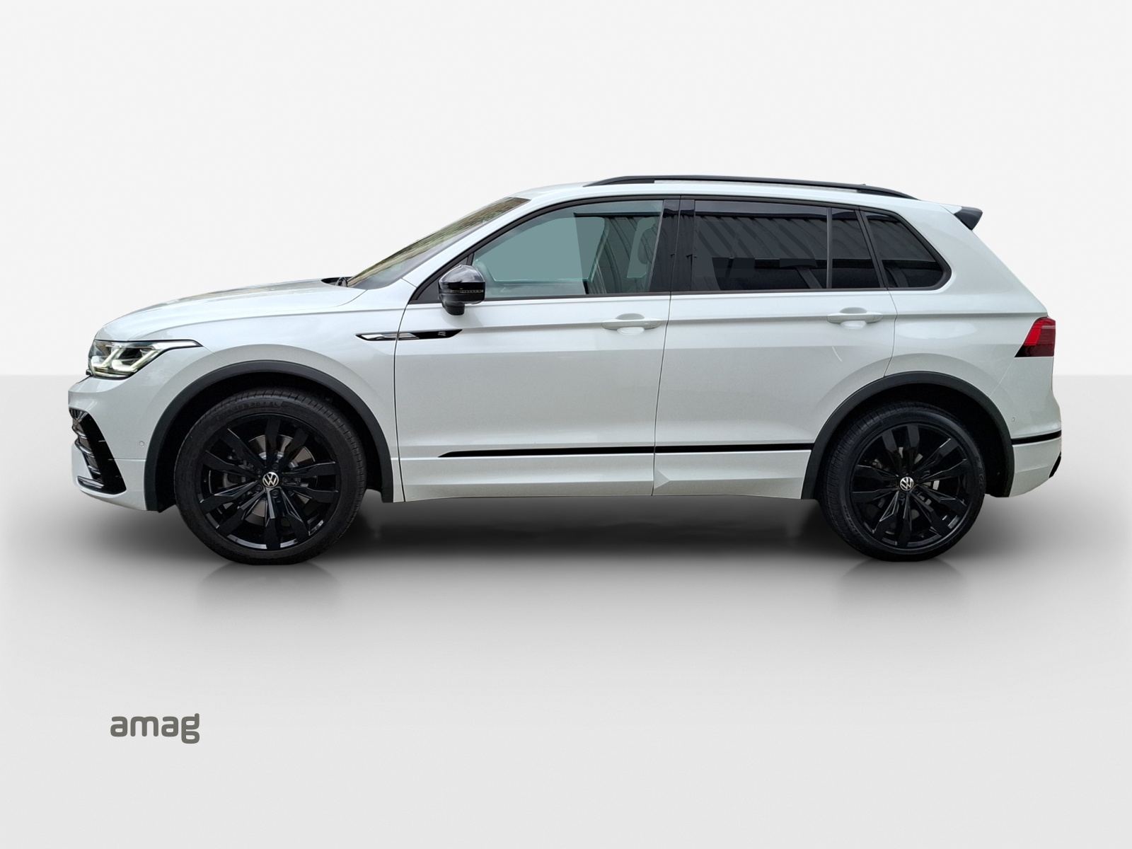 VW Tiguan 2.0 TDI SCR R-Line 4Motion DSG-showroom-element-1