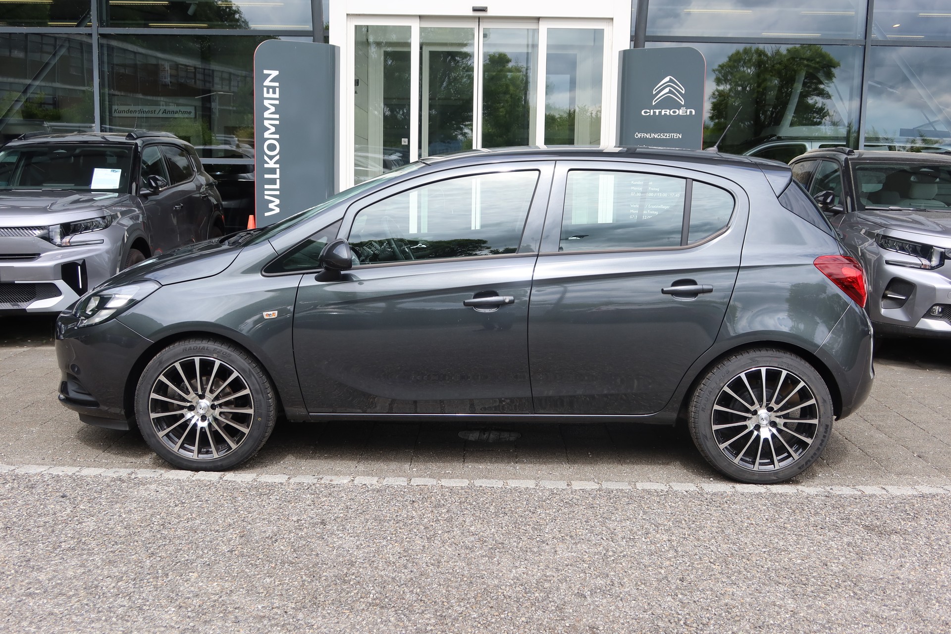 OPEL Corsa 1.4 EcoTec Enjoy-image-2