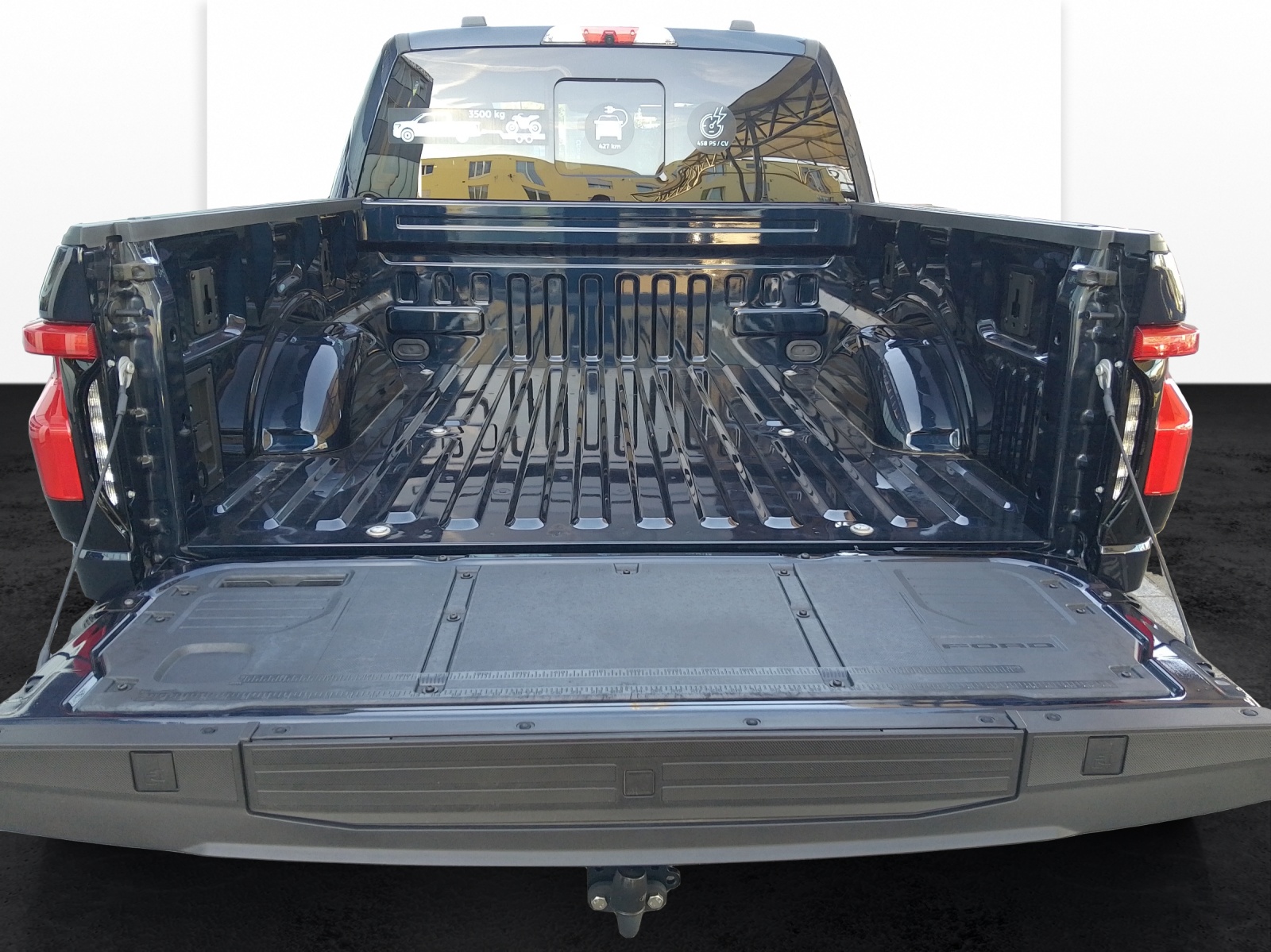 FORD F-150 Lightning DKab.Pick-up 98 kWh Lariat Launch Edition 4x4-image-13