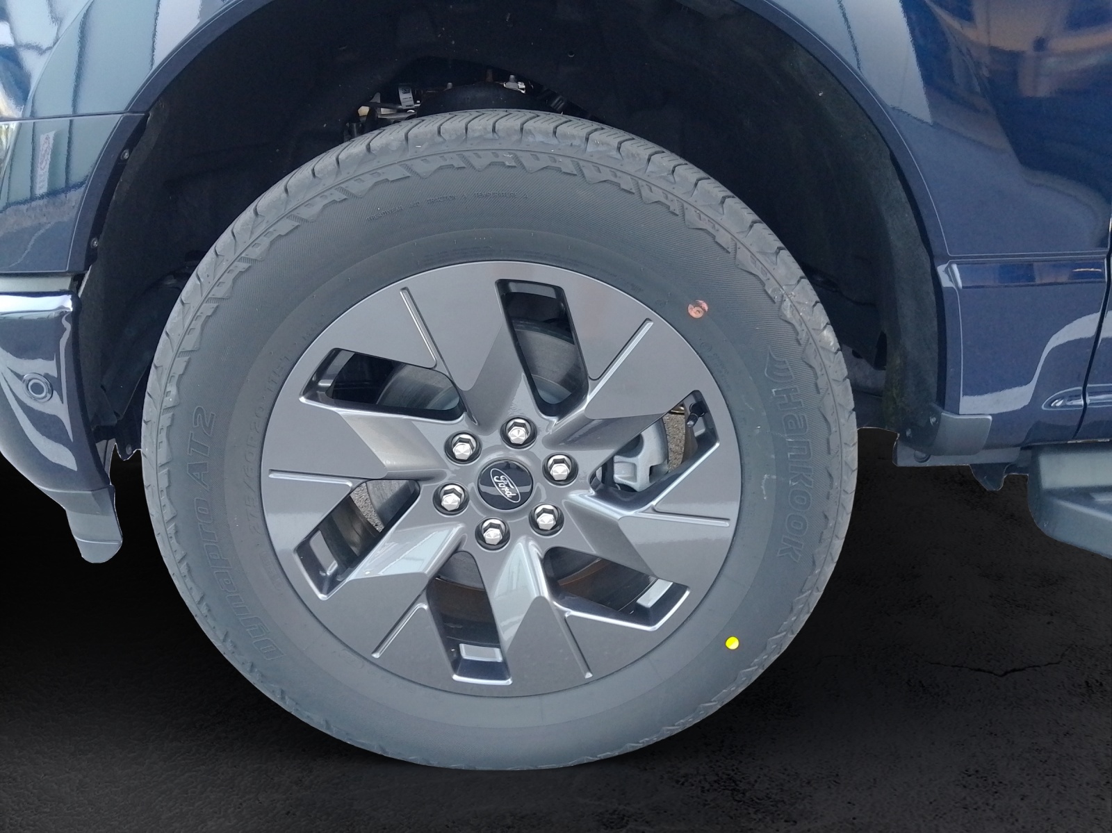 FORD F-150 Lightning DKab.Pick-up 98 kWh Lariat Launch Edition 4x4-image-14