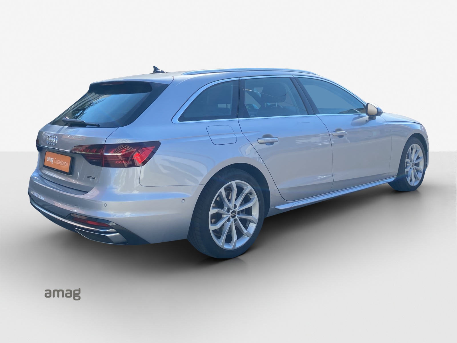 AUDI A4 Avant 40 TDI advanced Attraction quattro S-tronic-image-4