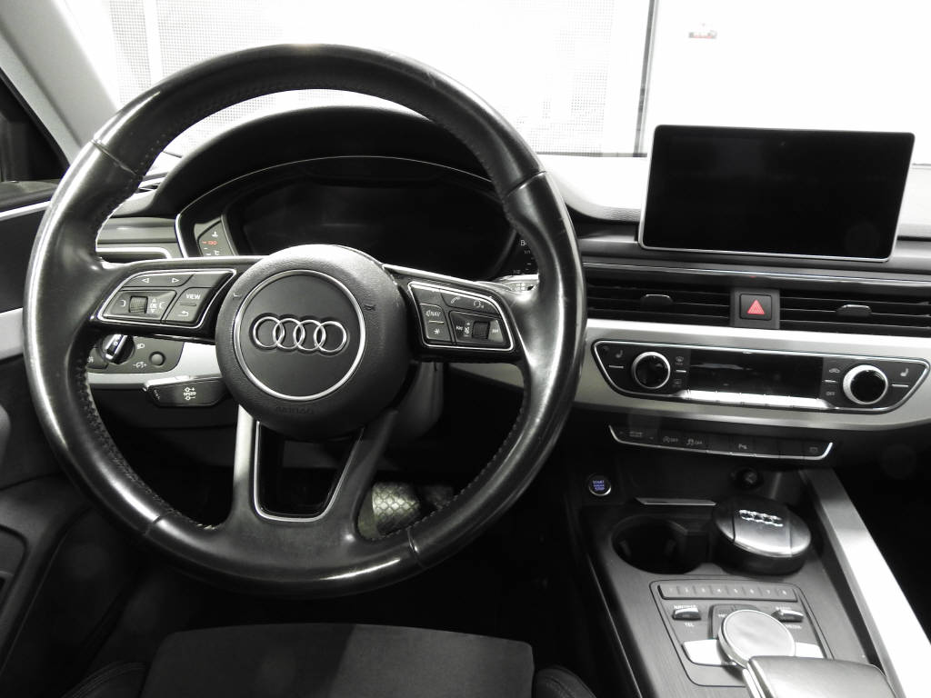AUDI A4 Avant 2.0 TFSI 190 ultra Sport S-Tron-image-6