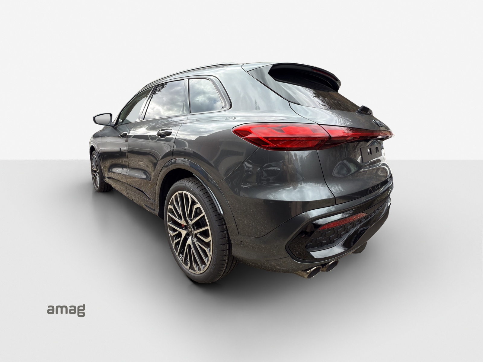 AUDI SQ5 TFSI quattro S-tronic-image-2