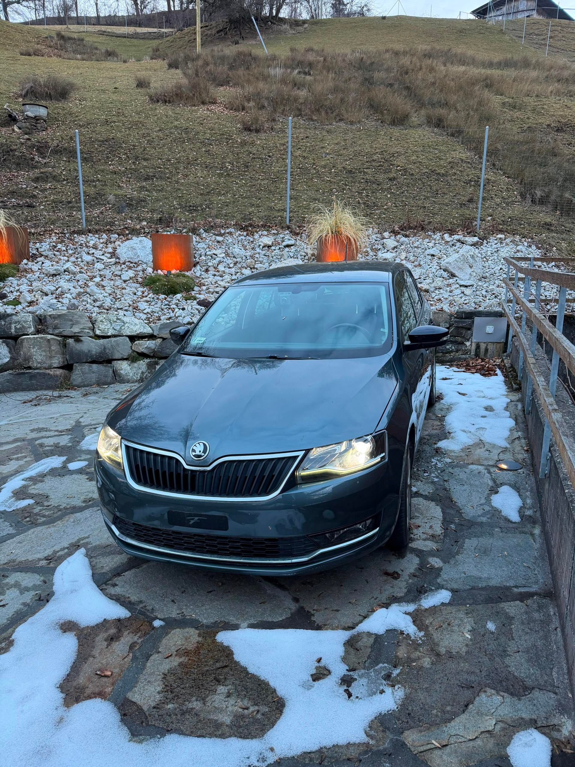 SKODA RAPID-image-3