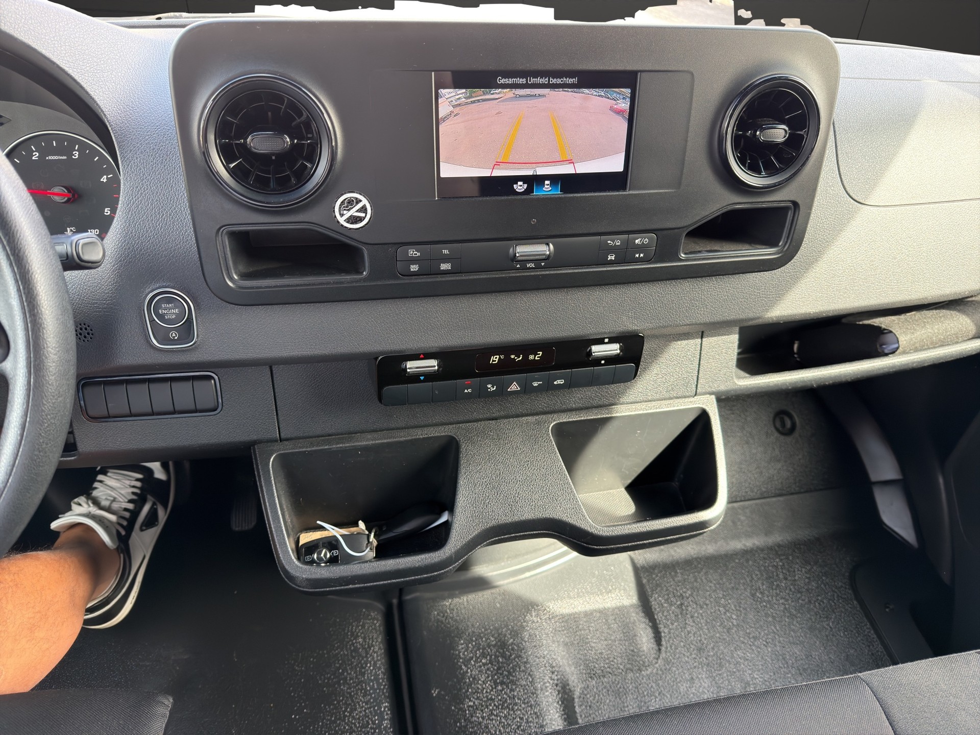 MERCEDES-BENZ Sprinter 315 CDI Lang Automatic 9G-TRONIC-image-13