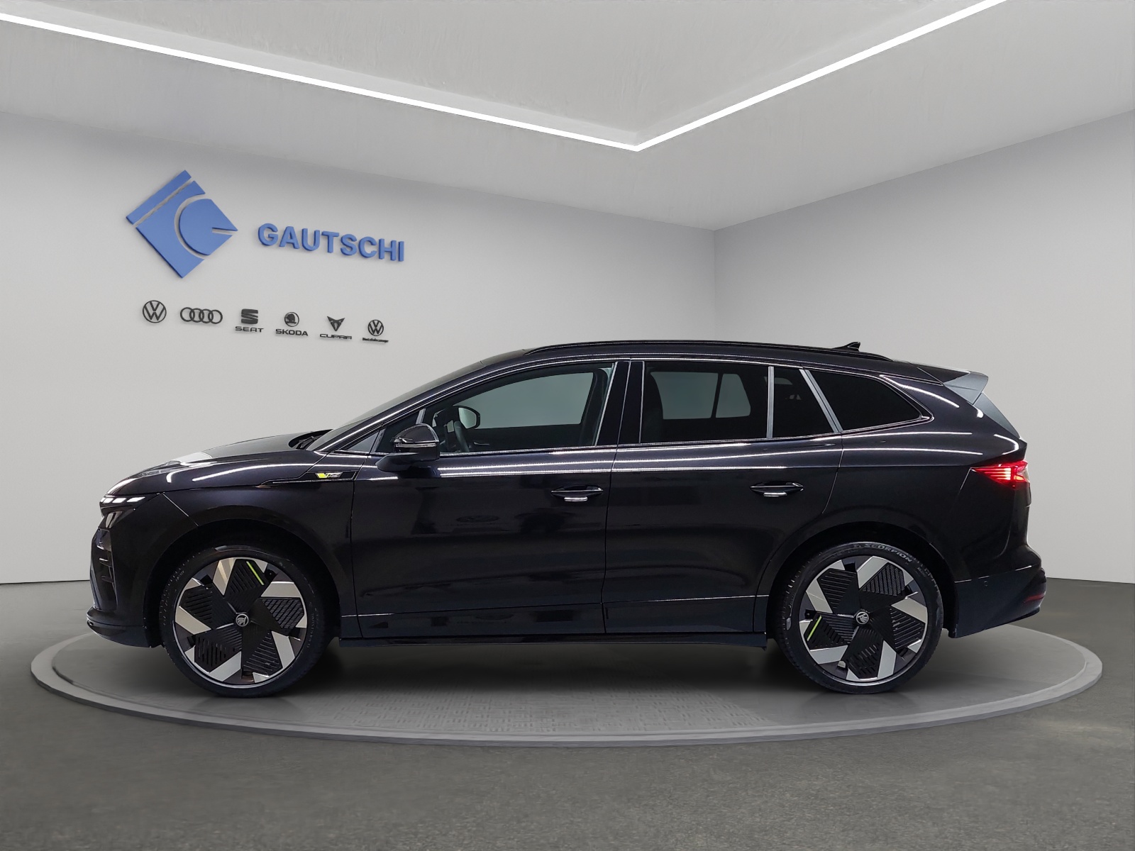 SKODA Enyaq 4x4 RS-image-1