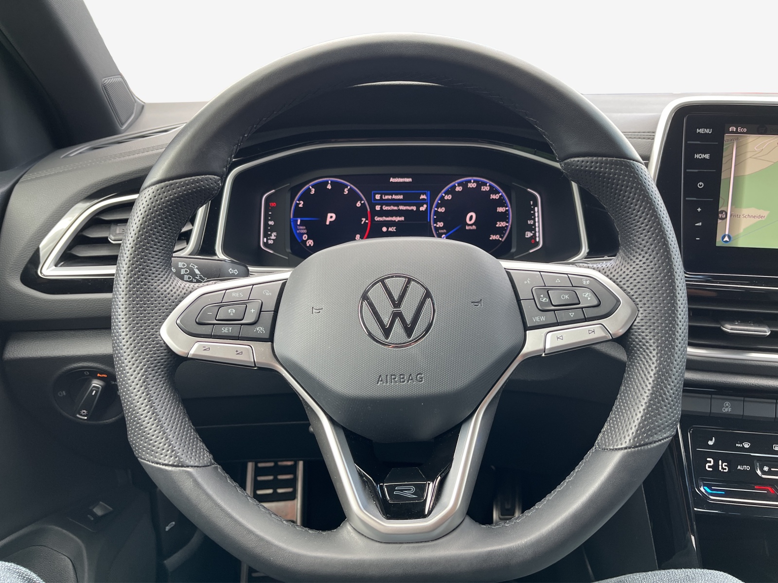 VW T-Roc 2.0 TSI R-Line DSG 4Motion-image-9