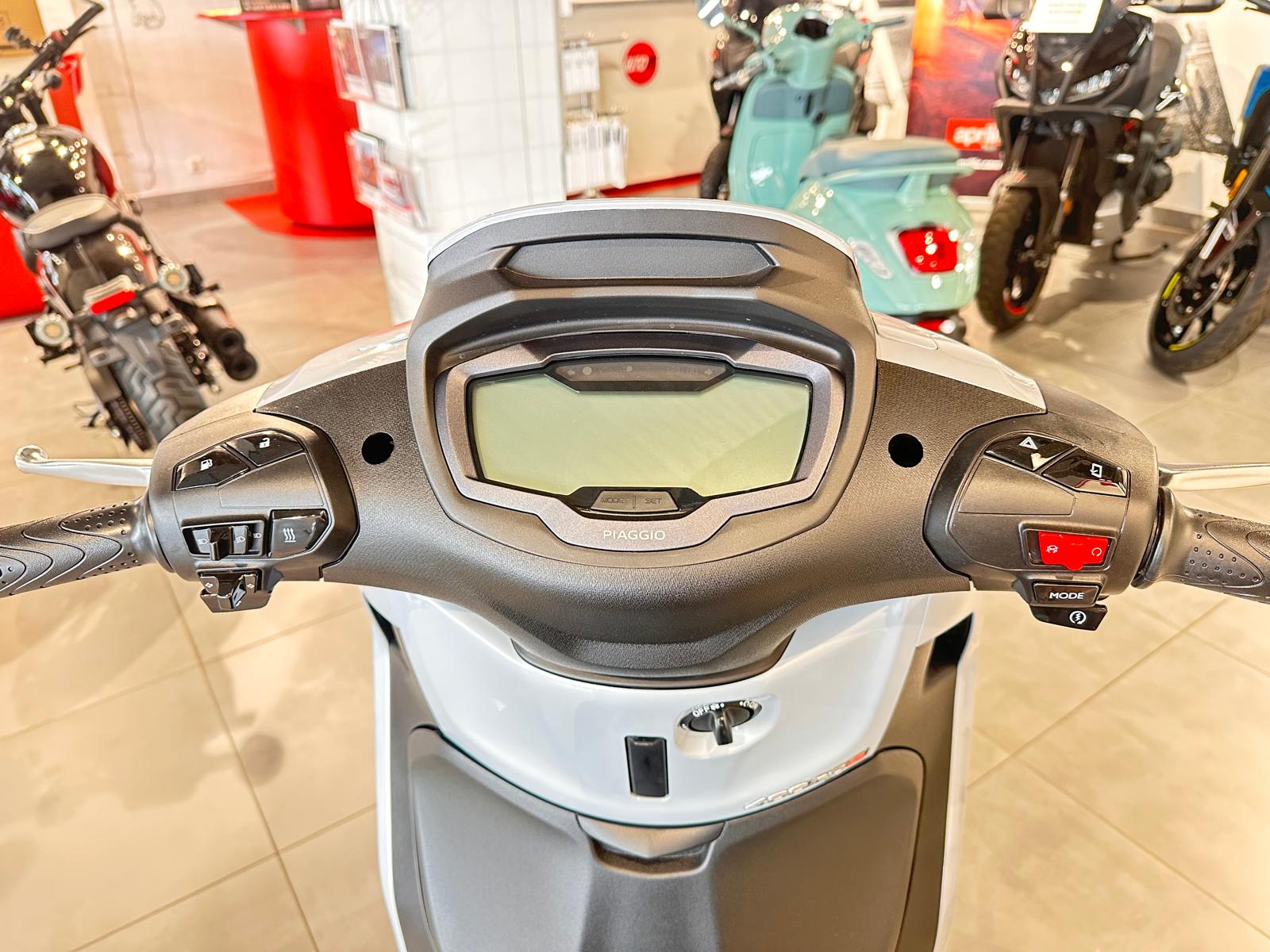 PIAGGIO Beverly 400 Sport | Vorführfahrzeug | ABS | Garantie-image-9