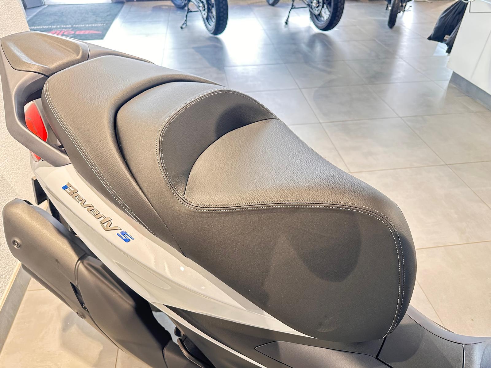PIAGGIO Beverly 400 Sport | Vorführfahrzeug | ABS | Garantie-image-8
