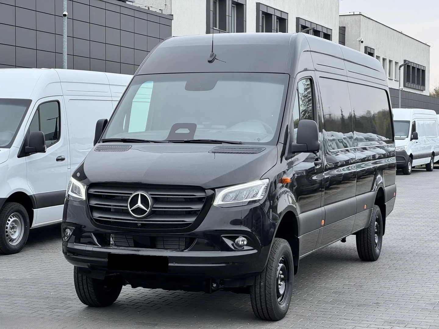 MERCEDES-BENZ Sprinter 319 CDI Lang 9G-TRONIC-image-0