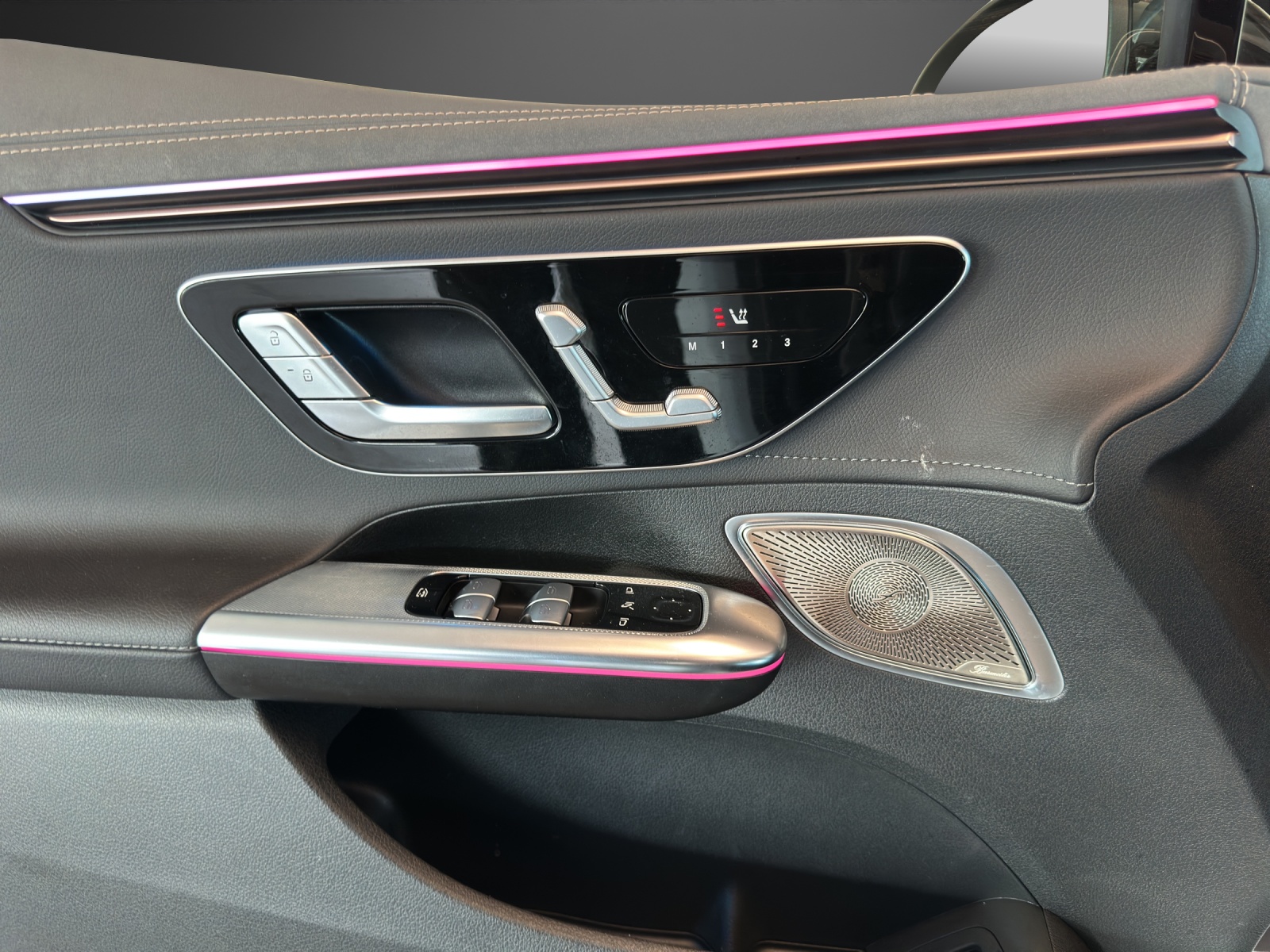 MERCEDES-BENZ EQE 350 4 Matic Exe. Ed.-image-12
