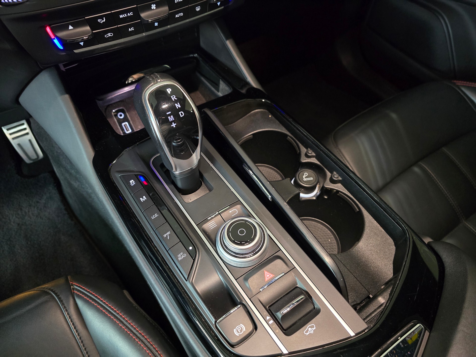 MASERATI Levante D 3.0 V6 Automatica-image-17
