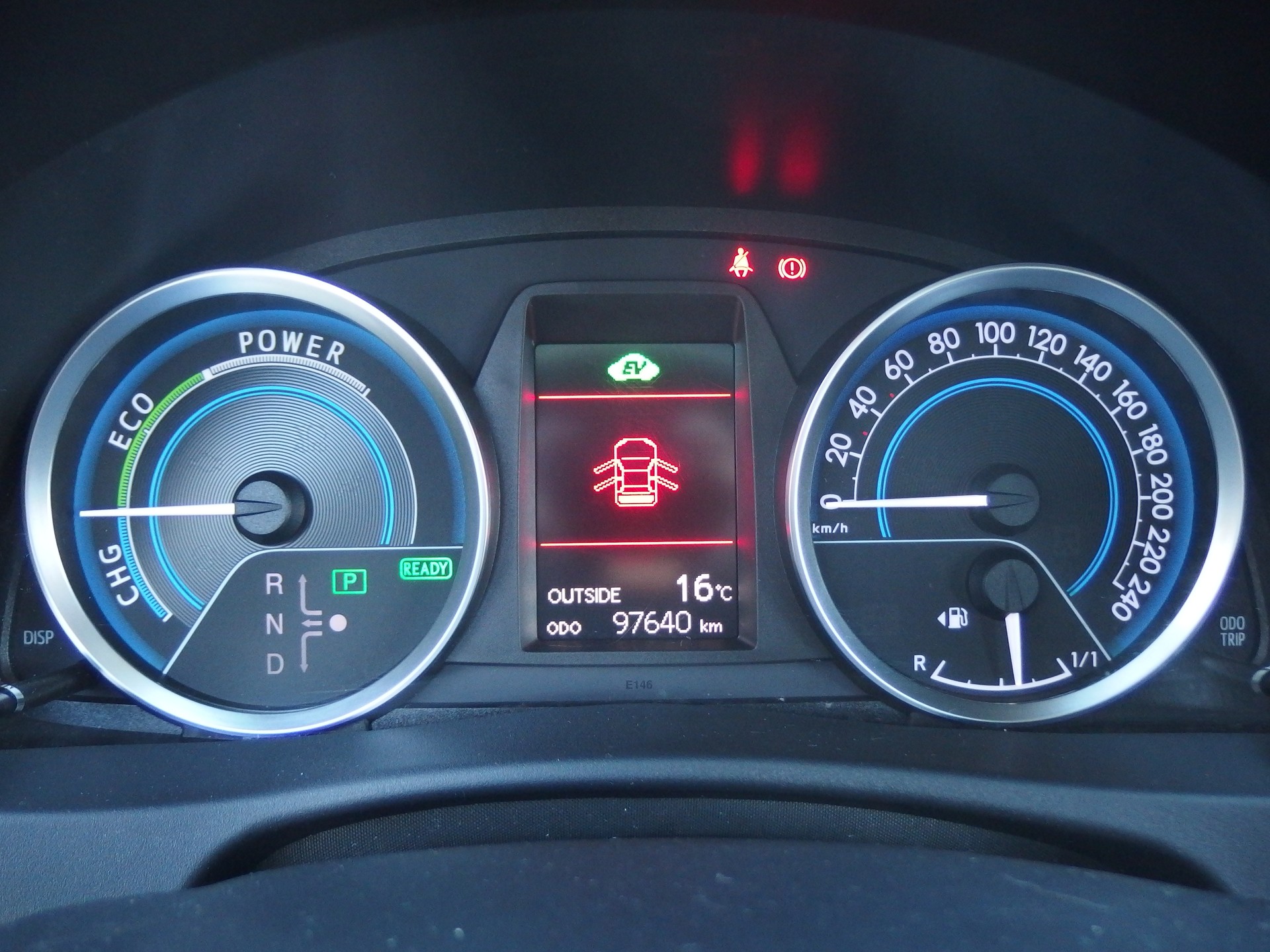 TOYOTA Auris 1.8 16V HSD Linea Trend-image-7