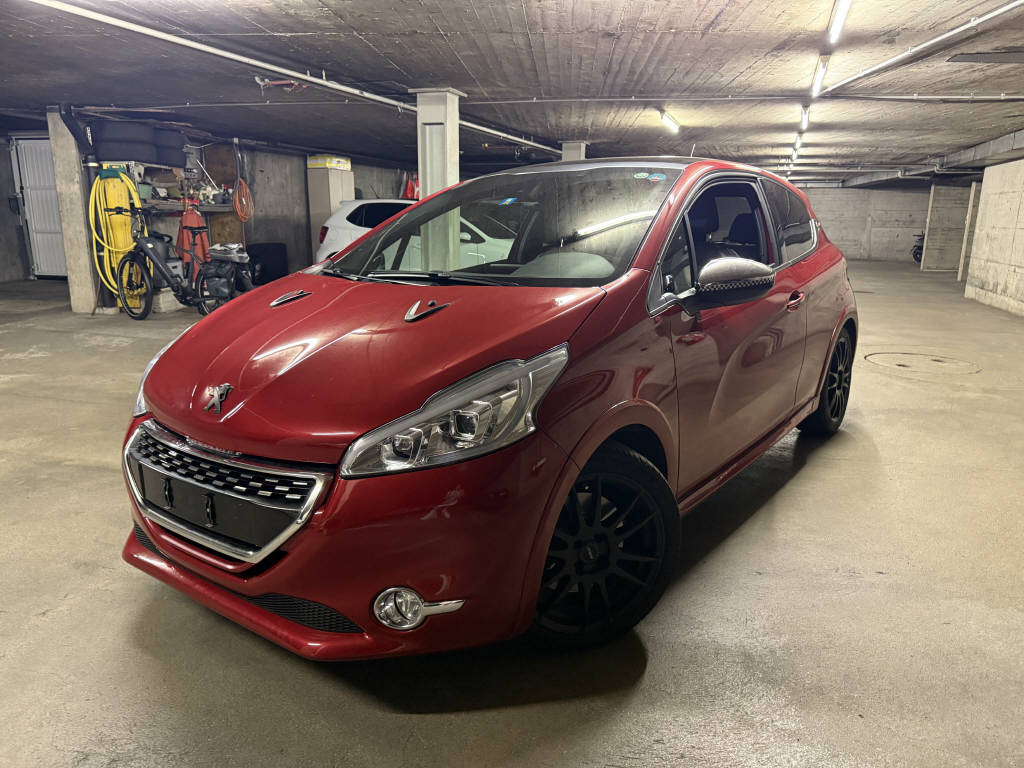 PEUGEOT 208 1.6 Turbo GTi-image-0