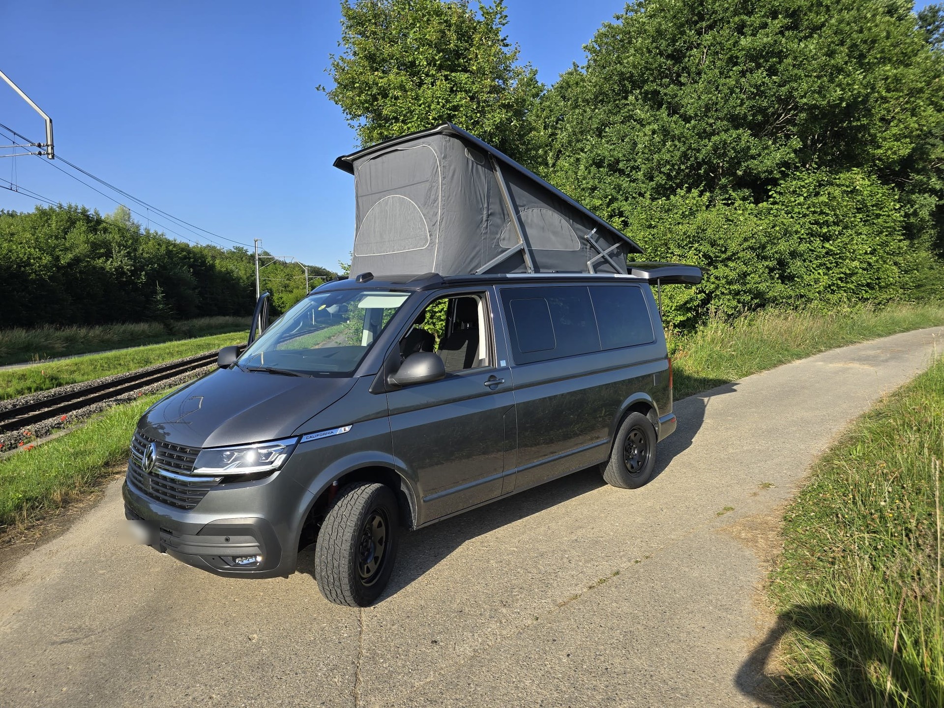 VW 2.0 TDI 204 California Beach Edition Liberty DSG 4m - Pack offroad-image-0