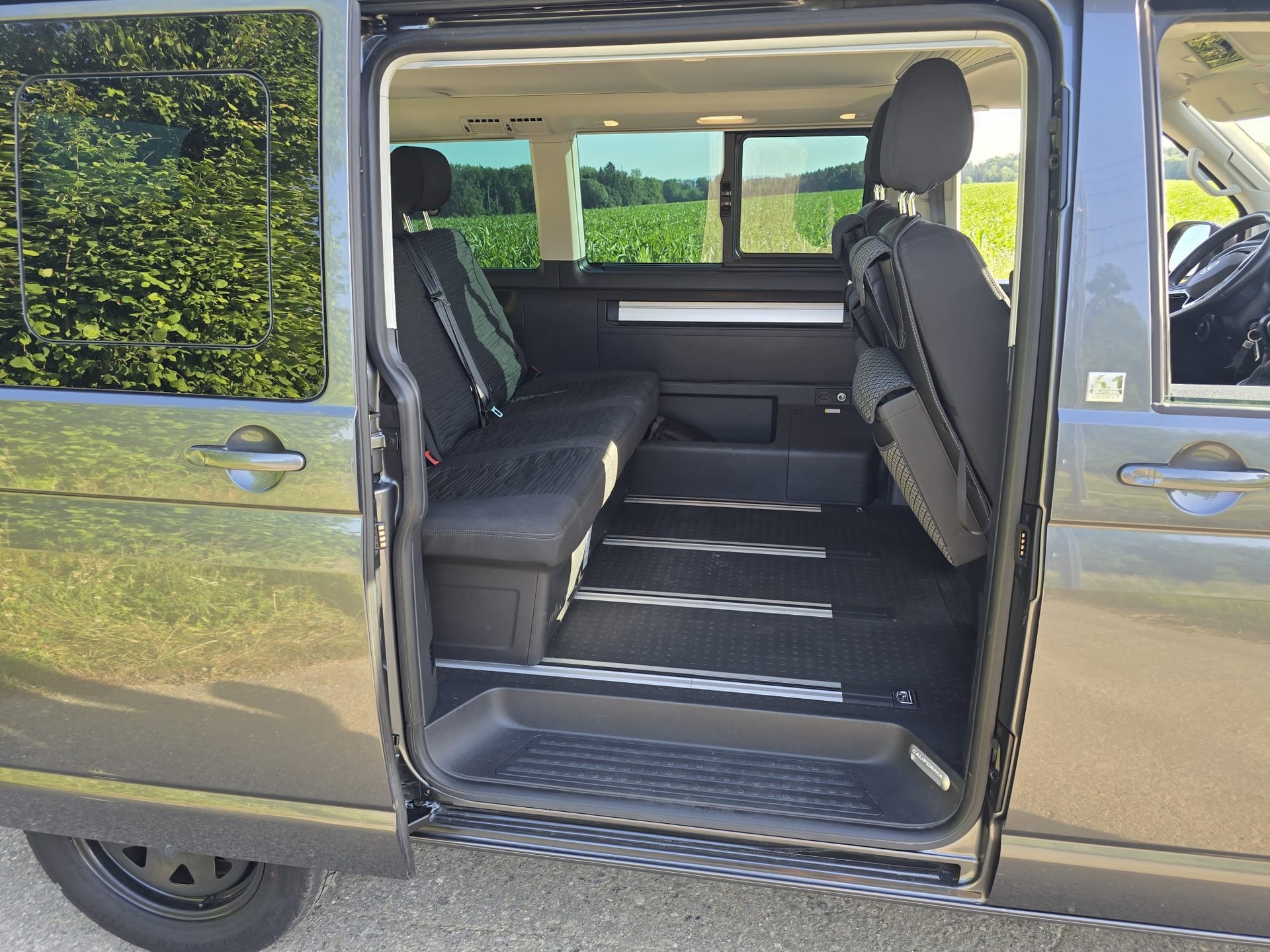 VW 2.0 TDI 204 California Beach Edition Liberty DSG 4m - Pack offroad-image-12