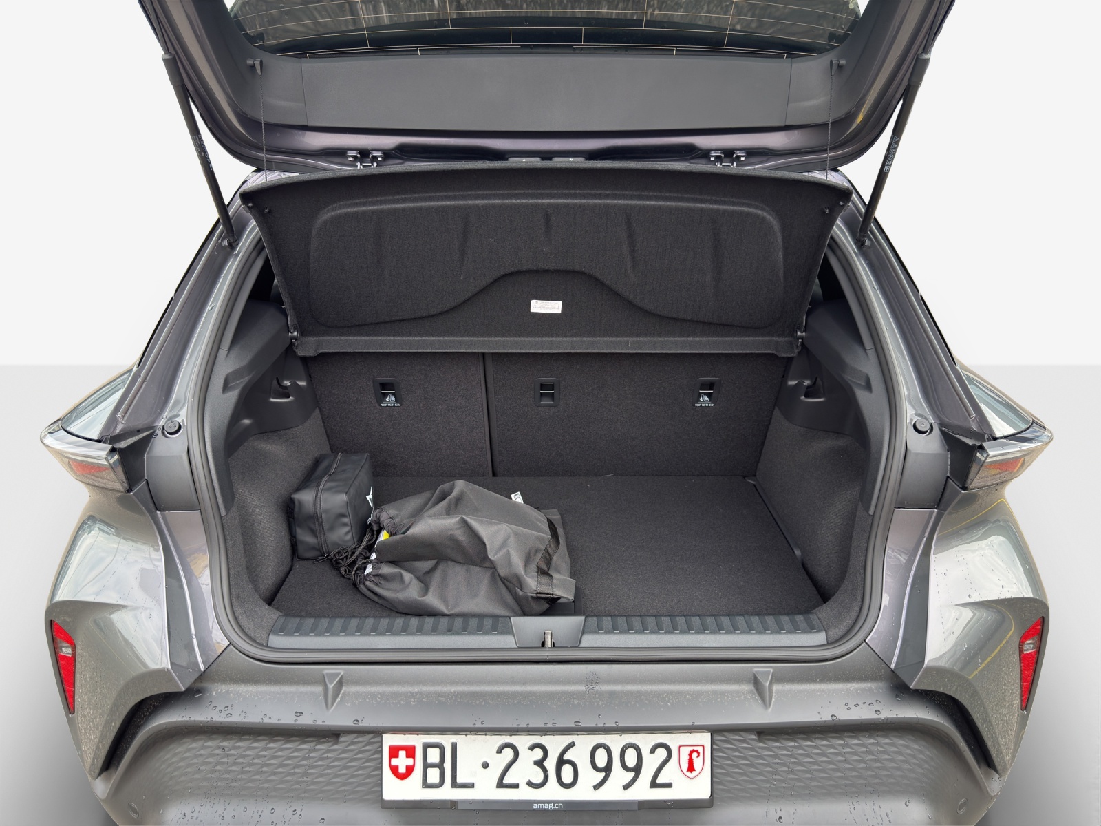 CUPRA Raval 52 kWh Dynamic+ Launch Edition-image-12
