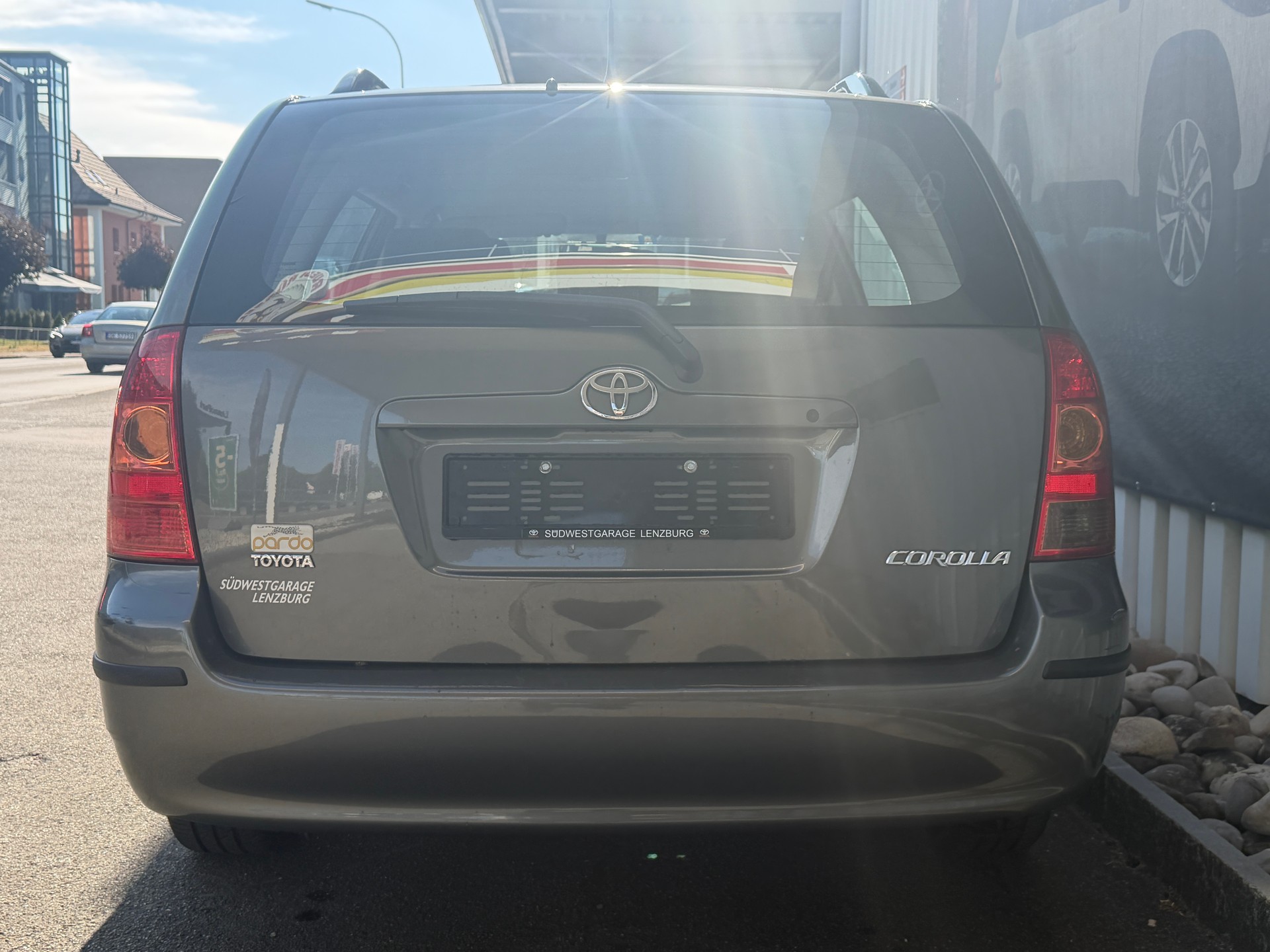 TOYOTA Corolla Wagon 1.6 Pardo-image-4