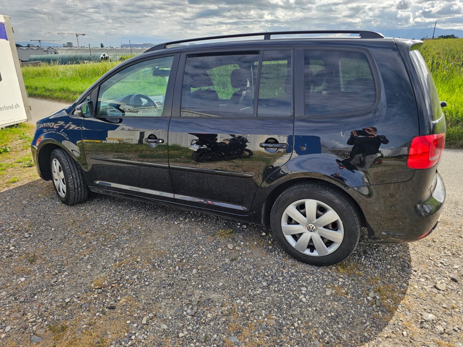 VW Touran 2.0 TDI Comfortline-image-10