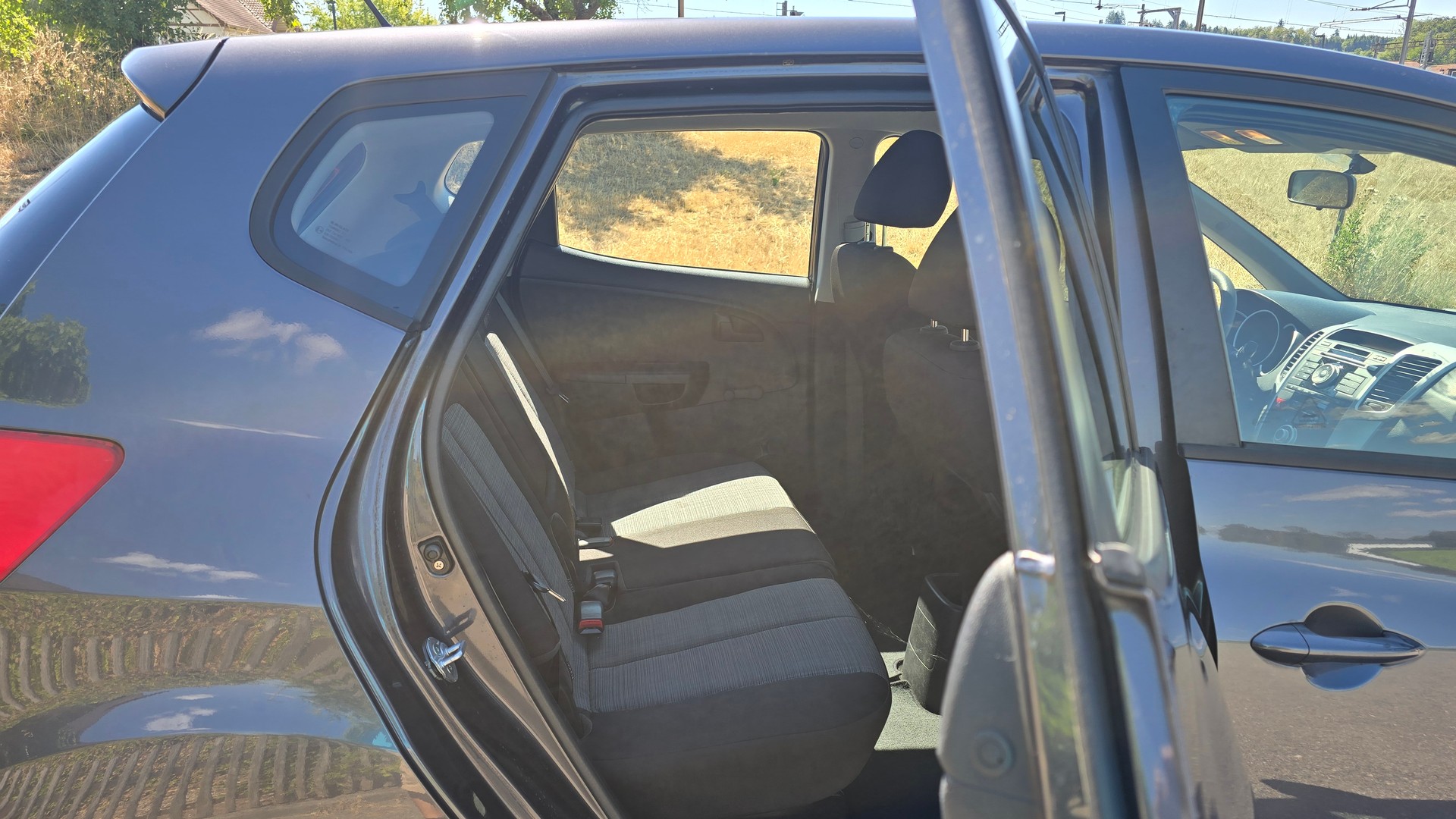 KIA Venga 1.6 CRDi _seven-image-13