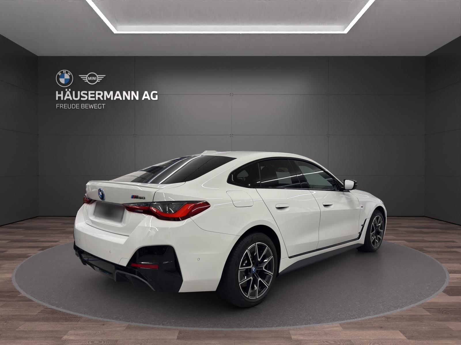 BMW i4 M50-image-4