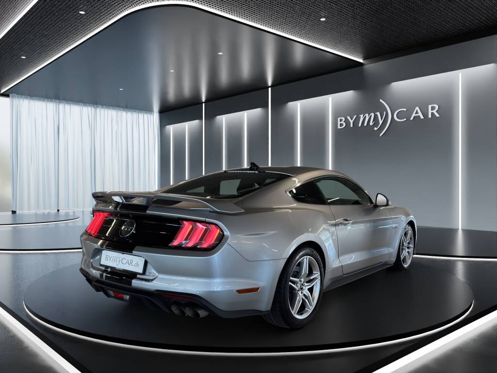 FORD Mustang Fastback 5.0 V8 GT 55 Automat-image-4