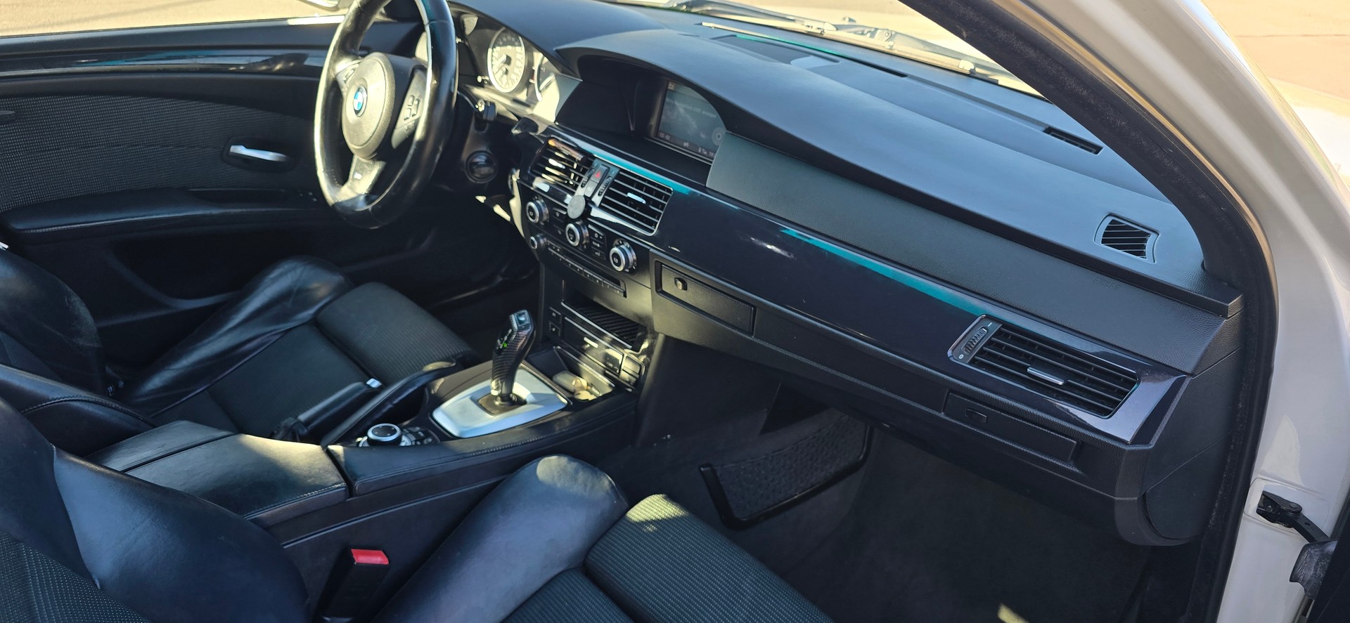 BMW d- M-Sportpaket-image-10