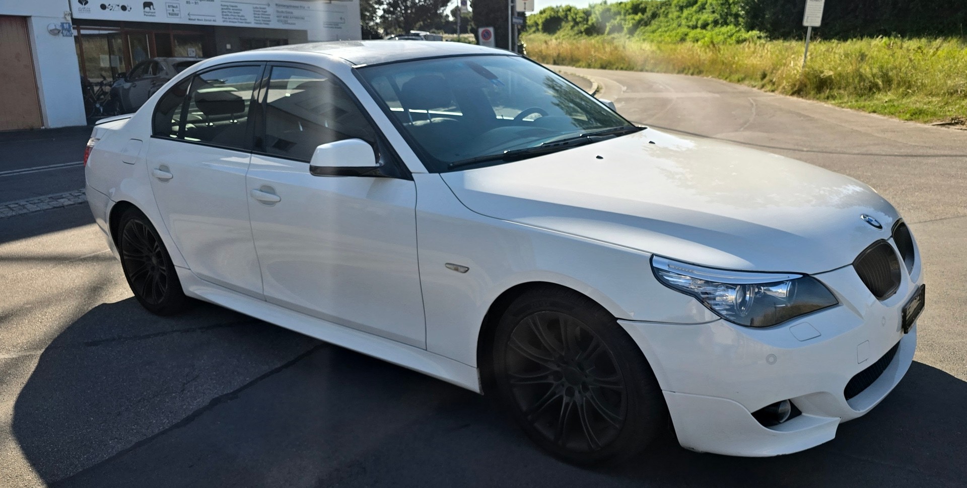 BMW d- M-Sportpaket-image-1