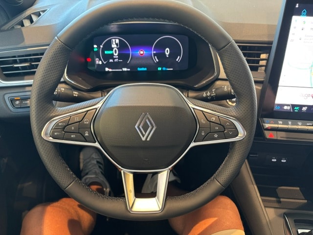 RENAULT Techno Full Hybrid E-Tech 160-image-11