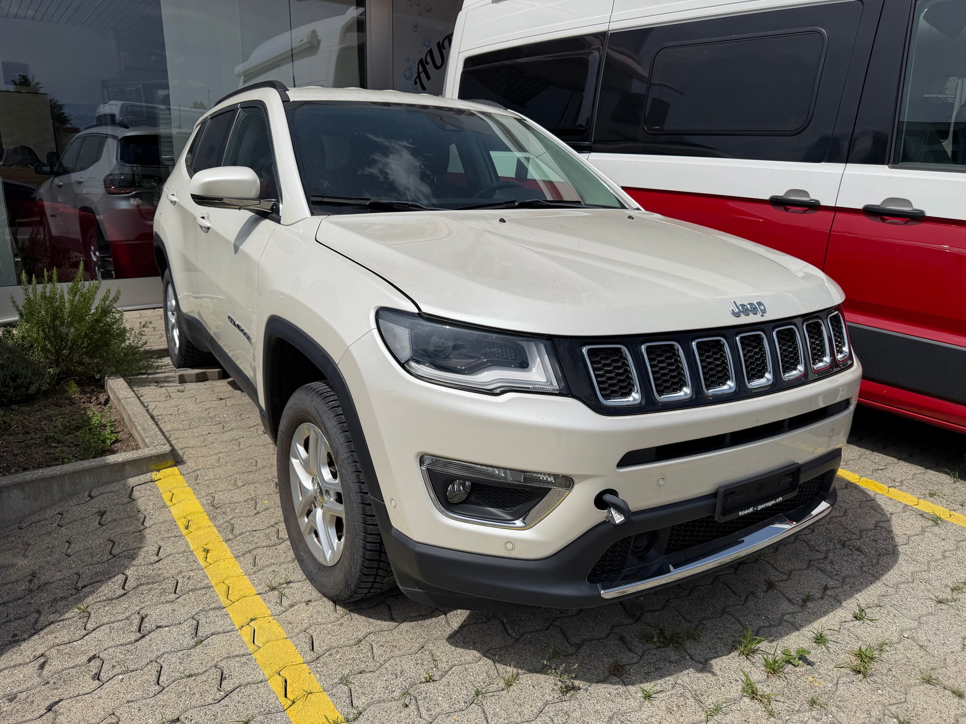 JEEP Compass 1.4 Turbo Limited AWD 9ATX-image-1