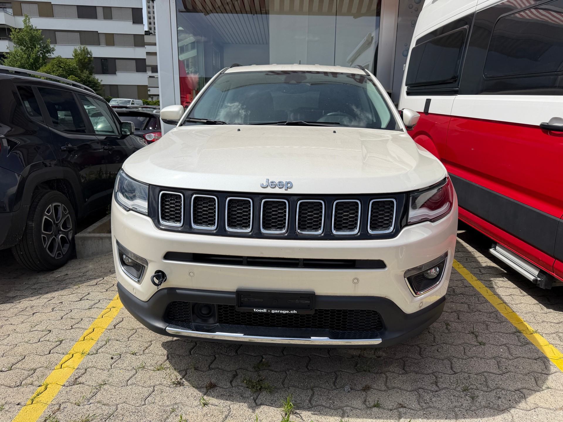 JEEP Compass 1.4 Turbo Limited AWD 9ATX-image-2