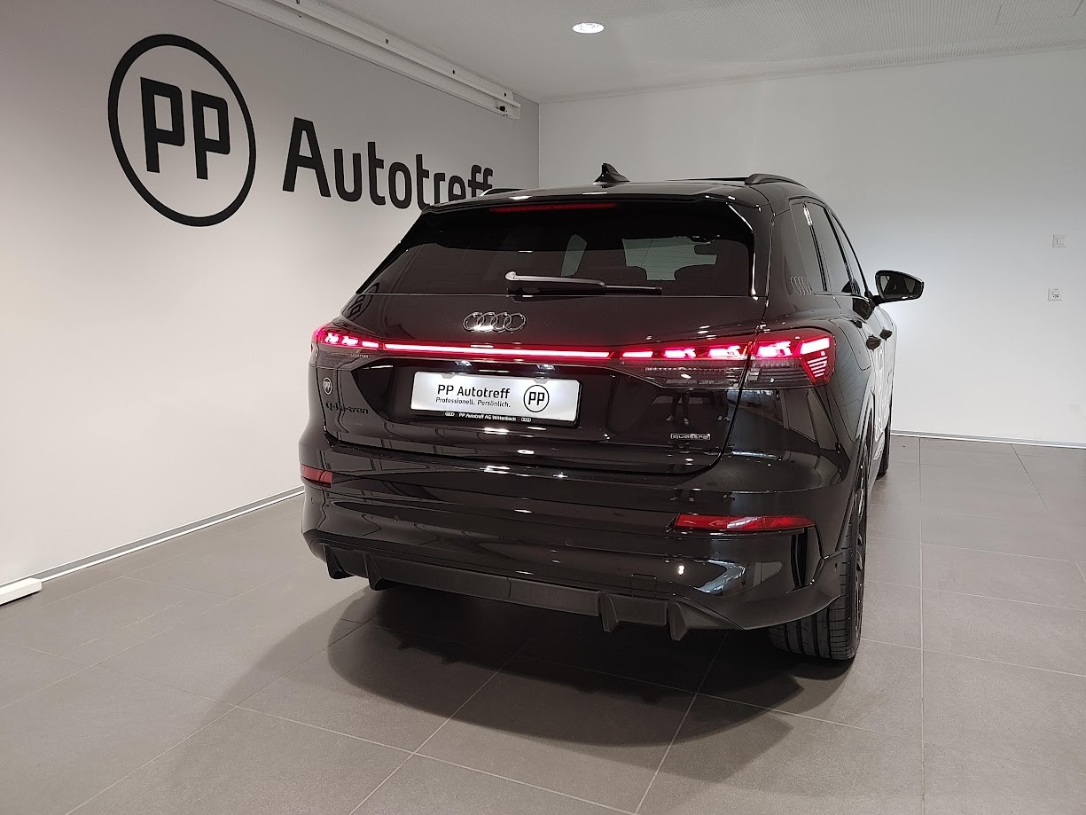 AUDI Q4 e-tron SUV quattro performance-image-13