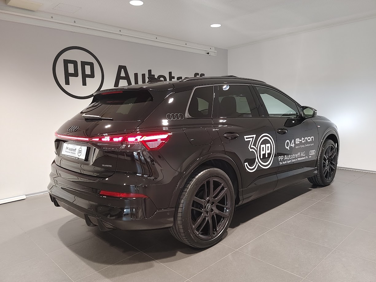 AUDI Q4 e-tron SUV quattro performance-image-12