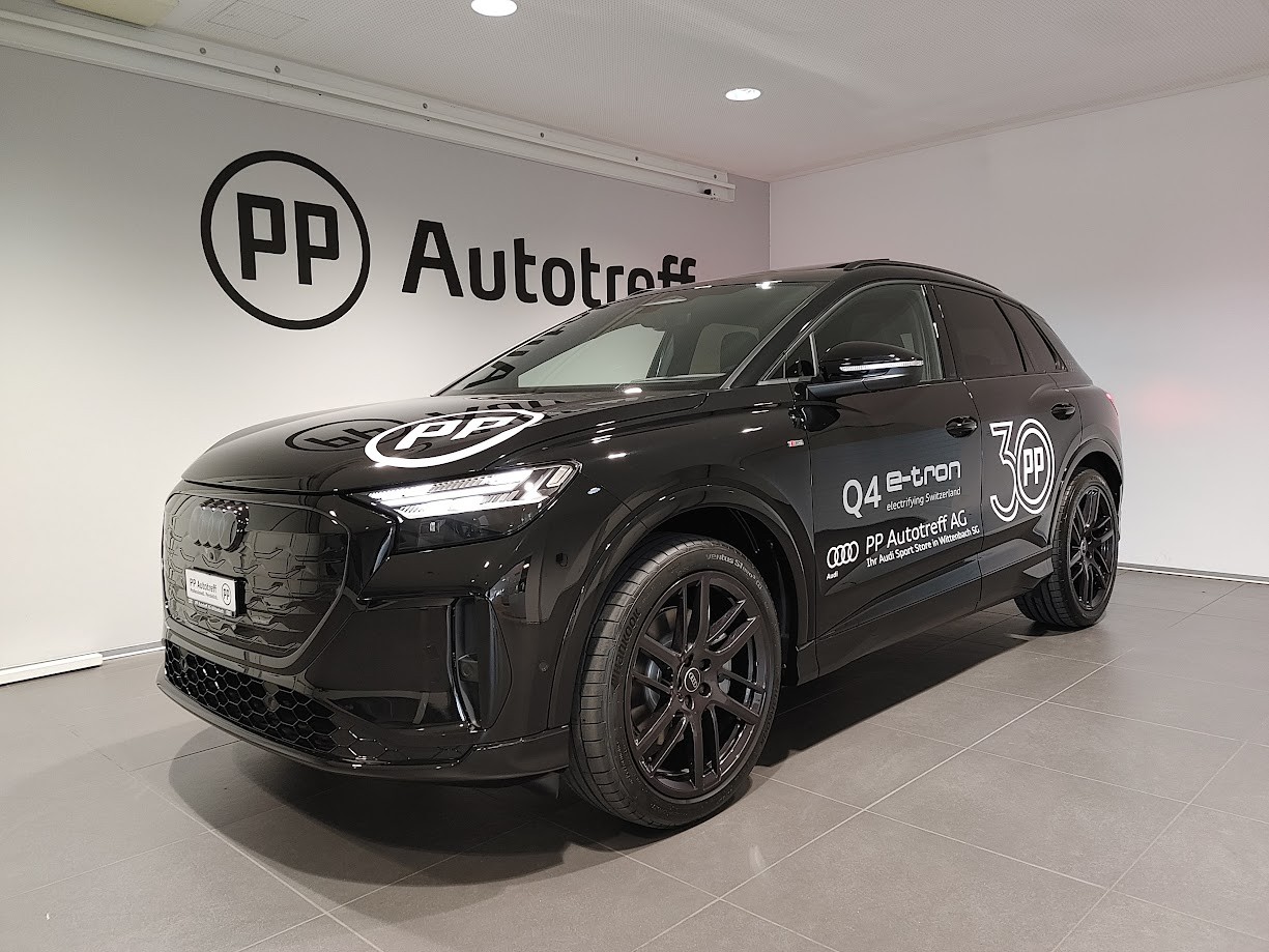 AUDI Q4 e-tron SUV quattro performance-image-1