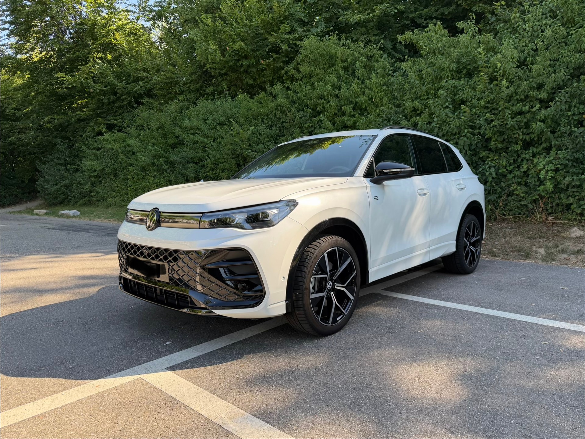 VW 2.0 TSI R-Line United DSG 4motion-image-0