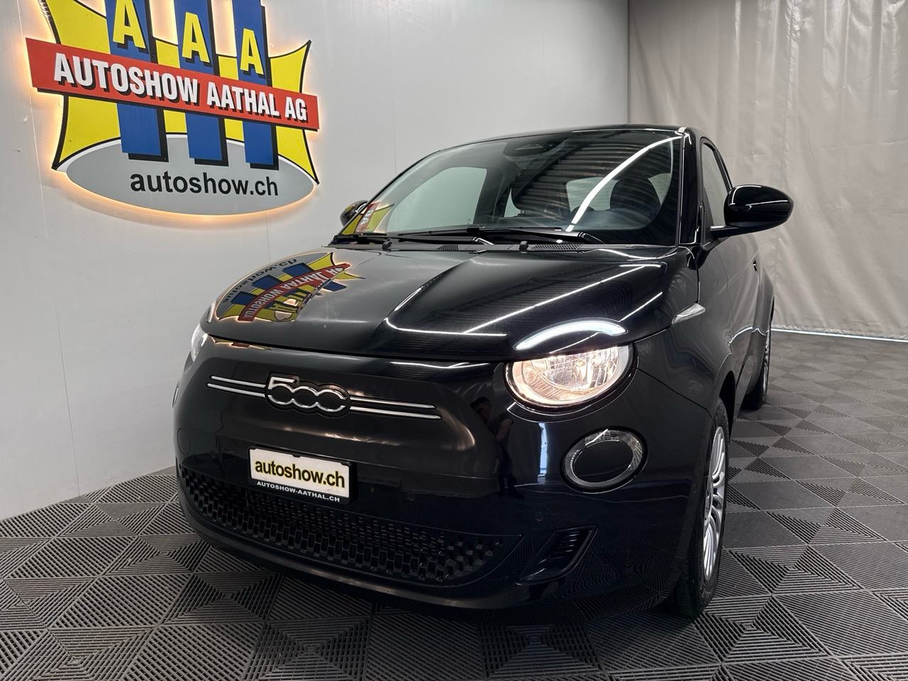 FIAT 500 electric 87 kW Cult-image-13