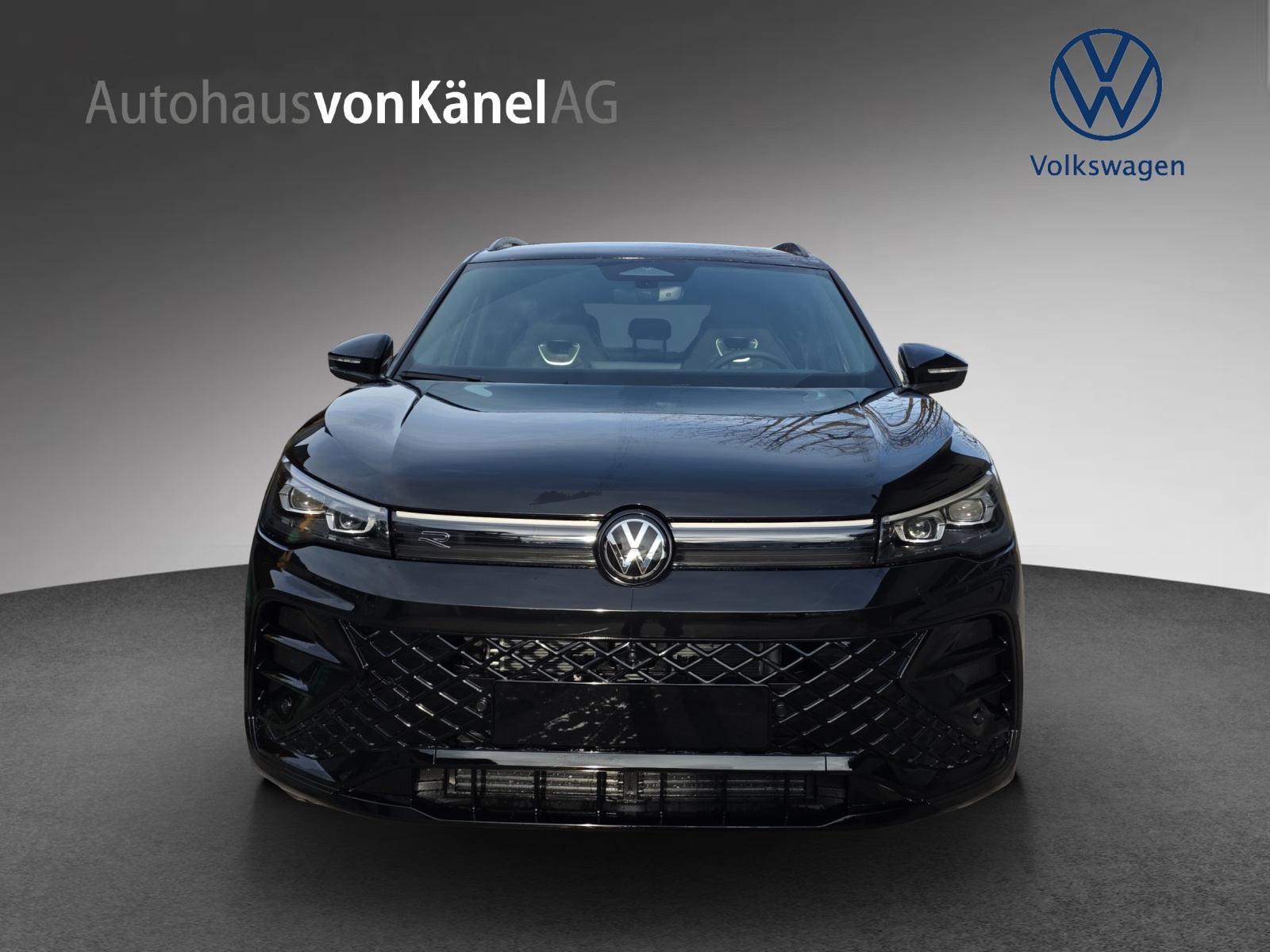 VW Tiguan 2.0 TSI DSG R-Line Plus 4Motion-showroom-element-3